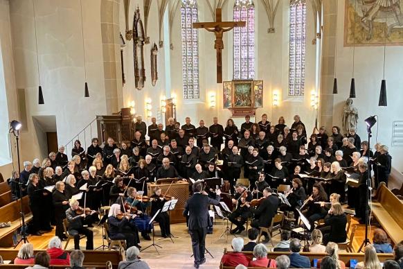 Chor mit Orchester