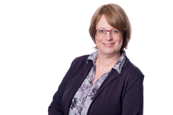 Referentin Ruth Teufel-Mayer