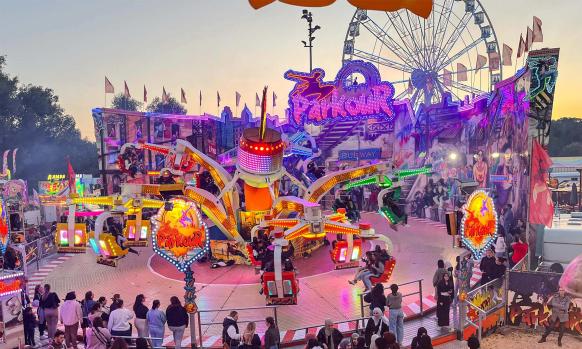 Fahrgeschäft auf dem Ulmer Volksfest