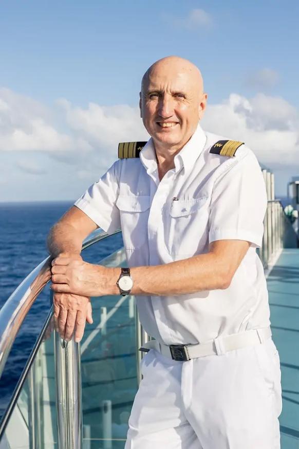 Reinhard Friedl auf einem Kreuzfahrtschiff
