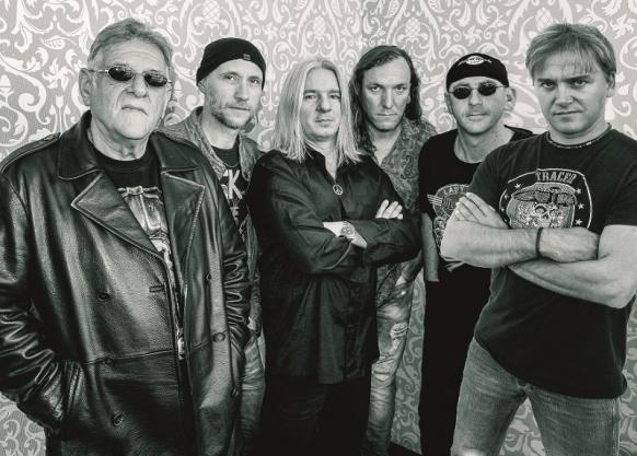 Versammelte ROCK unlimited Band