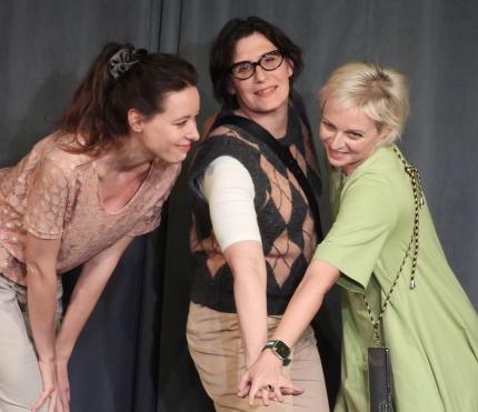 Weil ich ein M&auml;dchen bin - Huddle