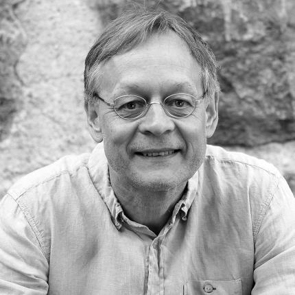 Der Schriftsteller und Dichter Walle Sayer