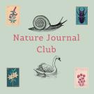 Schriftzug Nature Journal Club mit Zeichnungen von verschiedenen Tieren, Pflanzen und Pilzen