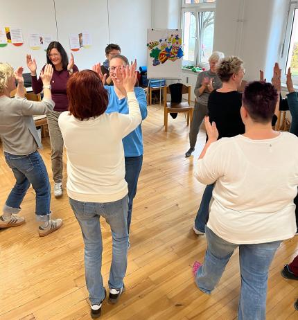 Lach-Begegnungen Hoho Hahaha