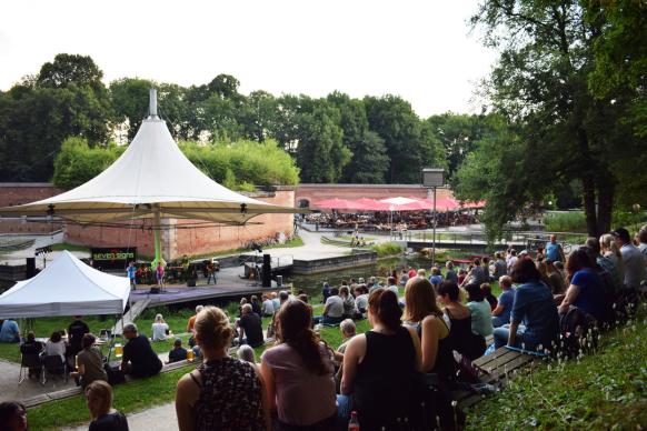 Open-Air-Konzert im Neu-Ulmer Glacis-Park
