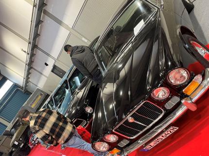 PKW und LKW Präsentation von RST