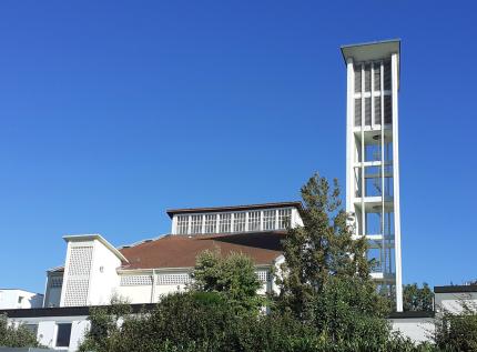 Ulmer Suso-Kirche am Eselsberg