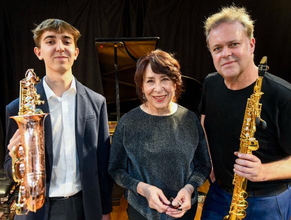 Das Dieter Kraus Trio spielt die Historie du Sax.