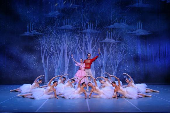 Fotografie der Ballettaufführung "Nussknacker"
