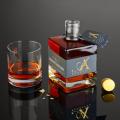 Whiskyflasche und Glas